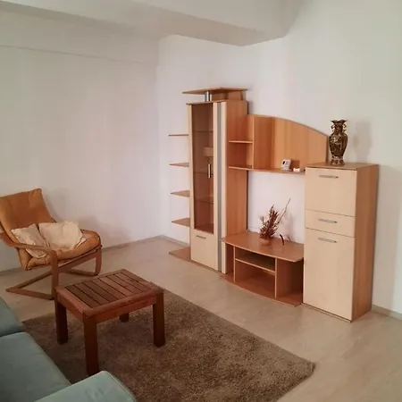 Apartament 2 Emil Paunoiu Lägenhet